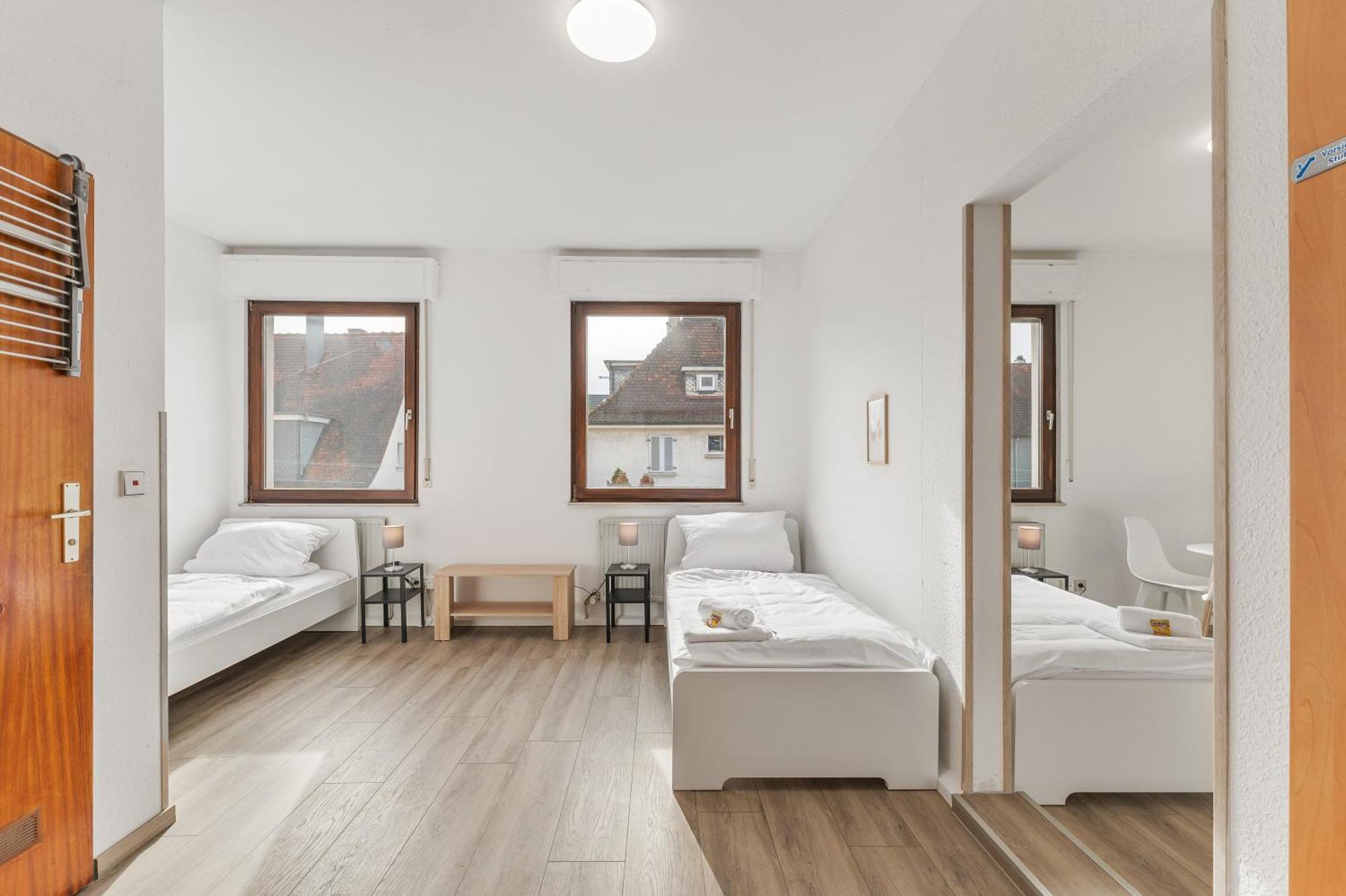 Home2Stay Apartmenthaus Heilbronn City Kitchen Parking Highspeed Wifi Washroom Exterior photo